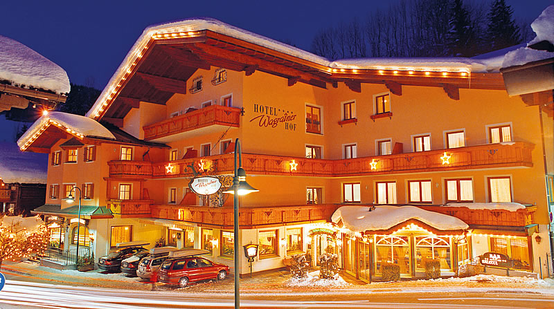 Winter-Hotel_Wagrain.jpg