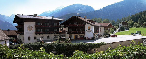 Hotel Neuwirt, schöne Zimmer, gute Küche, Restaurant, Sommer: MTB, Wandern. Winter: Skiurlaub Tux Gl