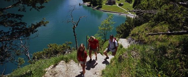 Natururlaub in Österreich: Angebote mit Kinder Naturreisen erleben, Familien Naturhotels Urlaub in S