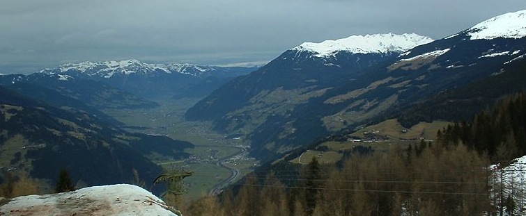 Zillertal Pauschalangebote für Wandern, MTB, Wellness Package und Skiurlaub im Zillertal mit Angebot