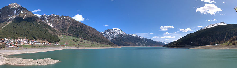 Reschen am See liegt am Reschenpass zwischen Tirol und Südtirol, Angebote, Wandern, Wellness, Skiurl