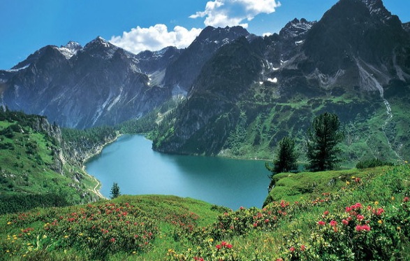 Wander in den Alpen, Angebote von Wanderhotels, Hüttentour Bayern, Österreich, Wandern Dolomiten Tou